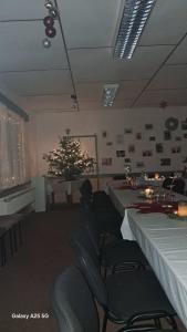  Klick zum Dokument 